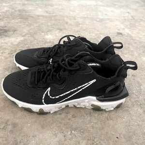 Nike React Vision Black White